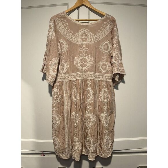 Solitare Swim Cream Embroidered Swimsuit Cover-up - Picture 3 of 3